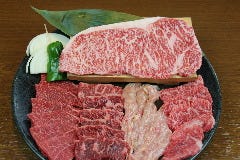 炭火焼肉工房 いろり屋 八幡店 