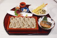【こだわりのへぎ蕎麦】 へぎ蕎麦会食膳　2500円