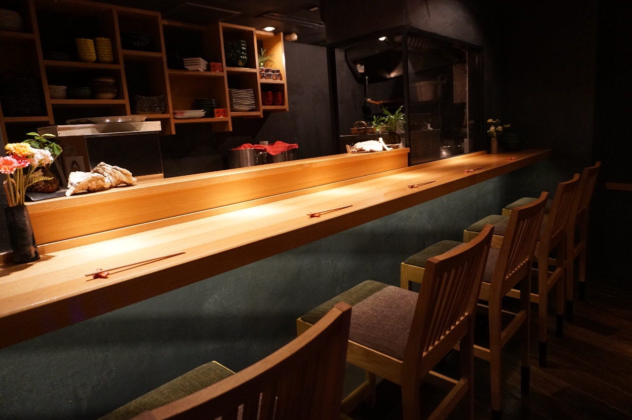 牡蠣料理ダイニング 六本木 かき心 席 ぐるなび