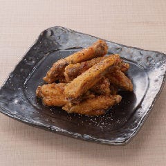 島唐辛子香る手羽先唐揚げ