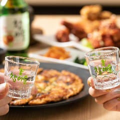 韓国焼酎やマッコリなども豊富にご用意しております。