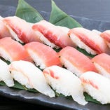 〆の一品はお寿司。盛り合わせでお持ちいたします、冬の鮮魚をお楽しみください。