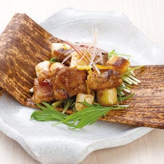 阿波尾鶏 もも肉の白レバーソース焼き