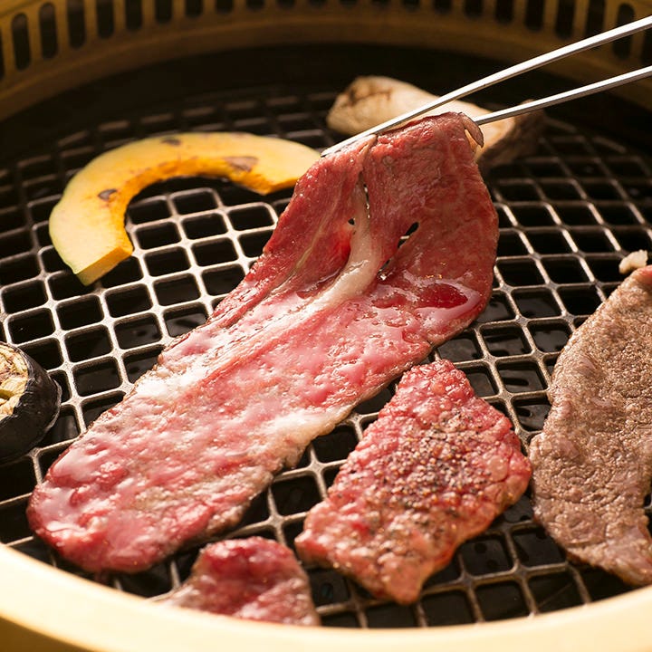 ロス網でふっくらと焼き上げる焼肉