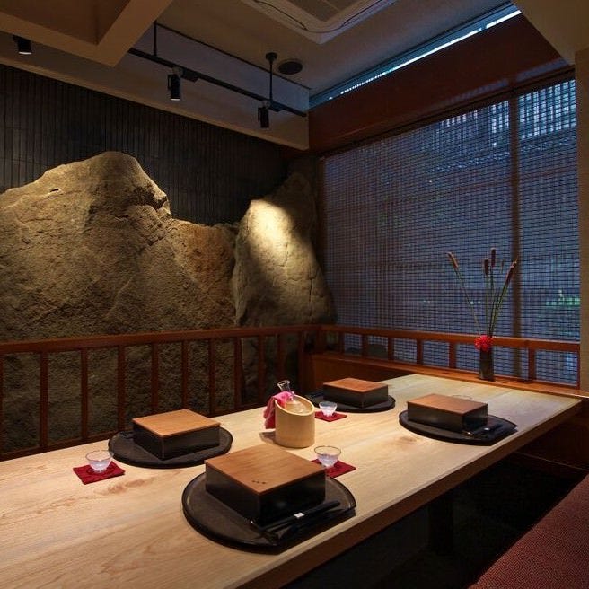 个室和食东山新宿本店照片 新宿 生鱼片 海鲜 Gurunavi 日本美食餐厅指南