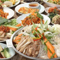 5000円鍋コース、韓国焼酎、マッコリ2H飲放題付