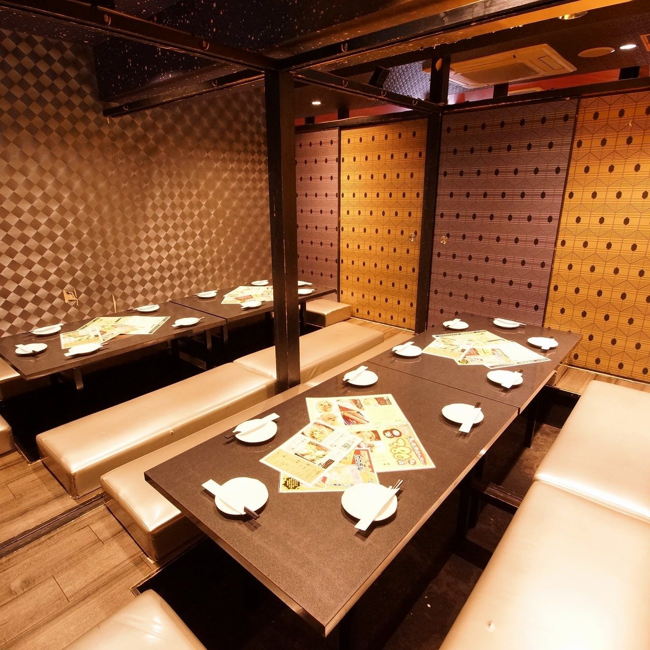 日 木限定 制服来店ok 学生限定 食べ放題 ソフトドリンク飲み放題 2時間2300円 の詳細 全席完全個室 居酒屋 きんぱち なんば店 なんば 難波 居酒屋 ぐるなび