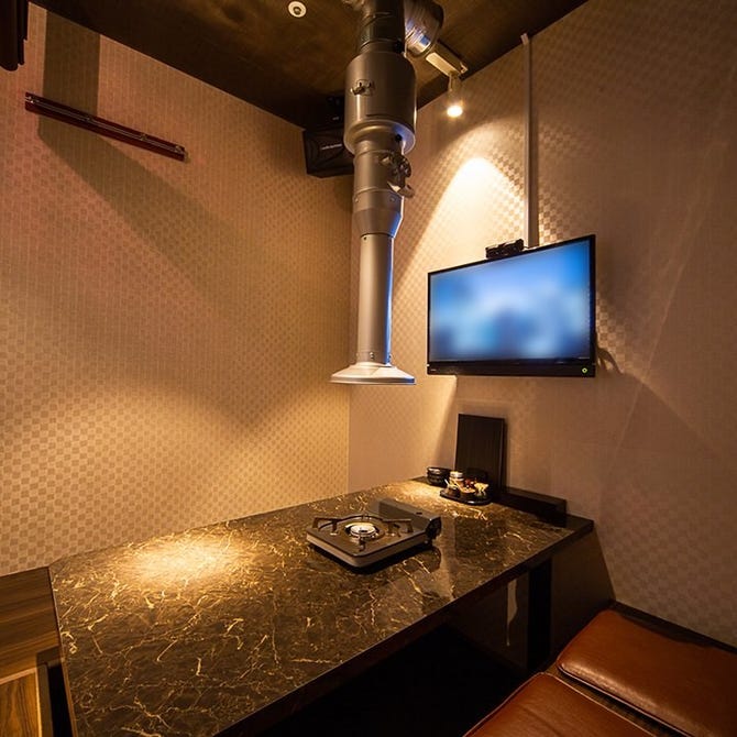 個室で食べ放題 ジンギスカン邸 ラム王 札幌すすきの ジンギスカン ぐるなび