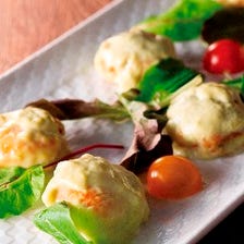 山葵をまとった大人のエビマヨ