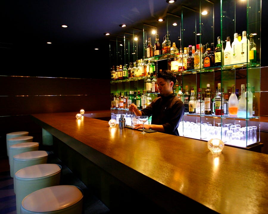 Bar52(バーサンカンドゥ)（四条烏丸・烏丸御池/バー） - 楽天