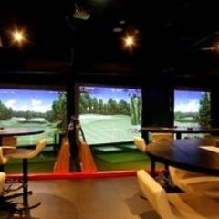 シュミレーションゴルフマシン３台完備！！
