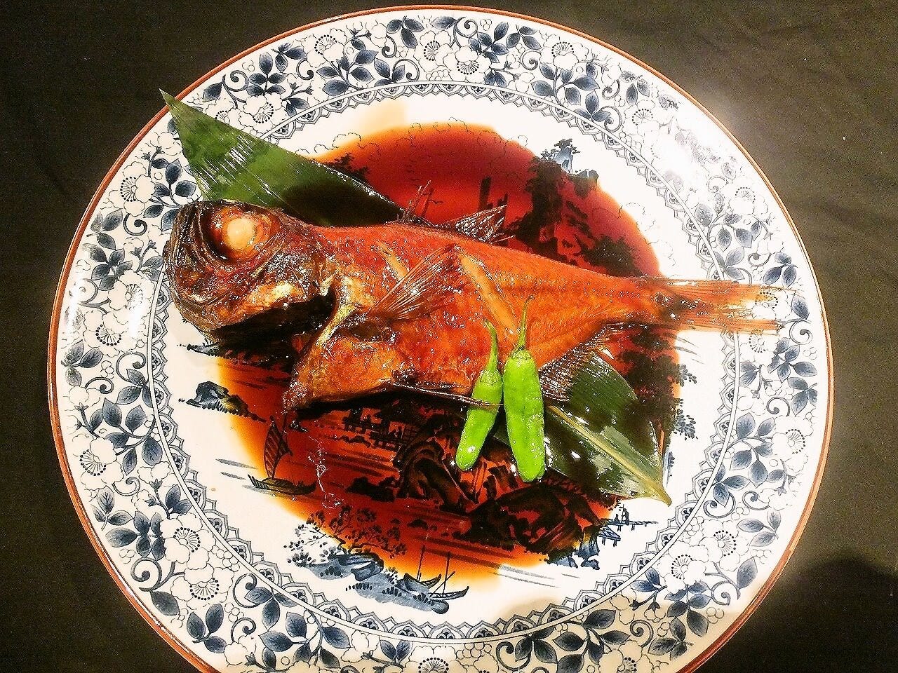 海鮮問屋 孝進丸 いけす 活魚 海鮮酒場