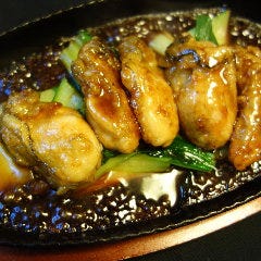 牡蠣のオイスタ－バタ－鉄板焼き