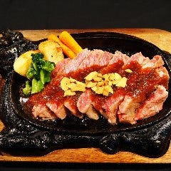黒毛和牛の特上ステーキ