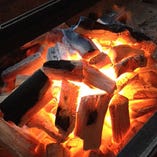 備長炭による網焼きで、大魚や野菜、お肉を丁寧に焼き上げます！