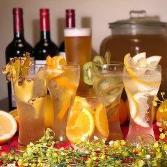 自家製フルーツ酵素を使った新ドリンクです。