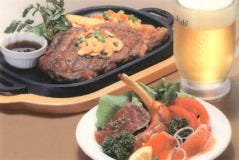 炭焼ハンバーグ&ステーキアルカサール 神保町店