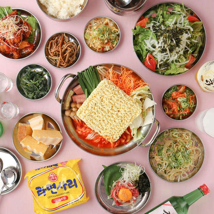 女子会におすすめ 〆は雑炊 韓国料理の定番鍋で宴会 1分飲み放題付 チーズプデチゲコース 全8品の詳細 サラン 東通り店 東通り 堂山 韓国料理その他 ぐるなび