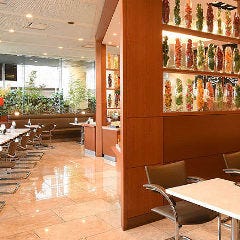 カフェ＆ビュッフェレストラン クレール