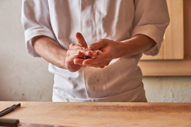 寿し あや瀬 梅田 大阪駅 寿司 すし ぐるなび