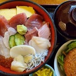 【A】湯浅の海鮮丼＋小鉢