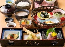 ［自然薯料理と和食のお店］自然薯とろろ御膳 華花の画像