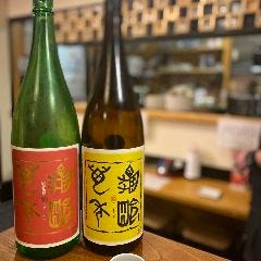 酒都西条の地酒を取り揃えております。季節限定酒もありますよ！