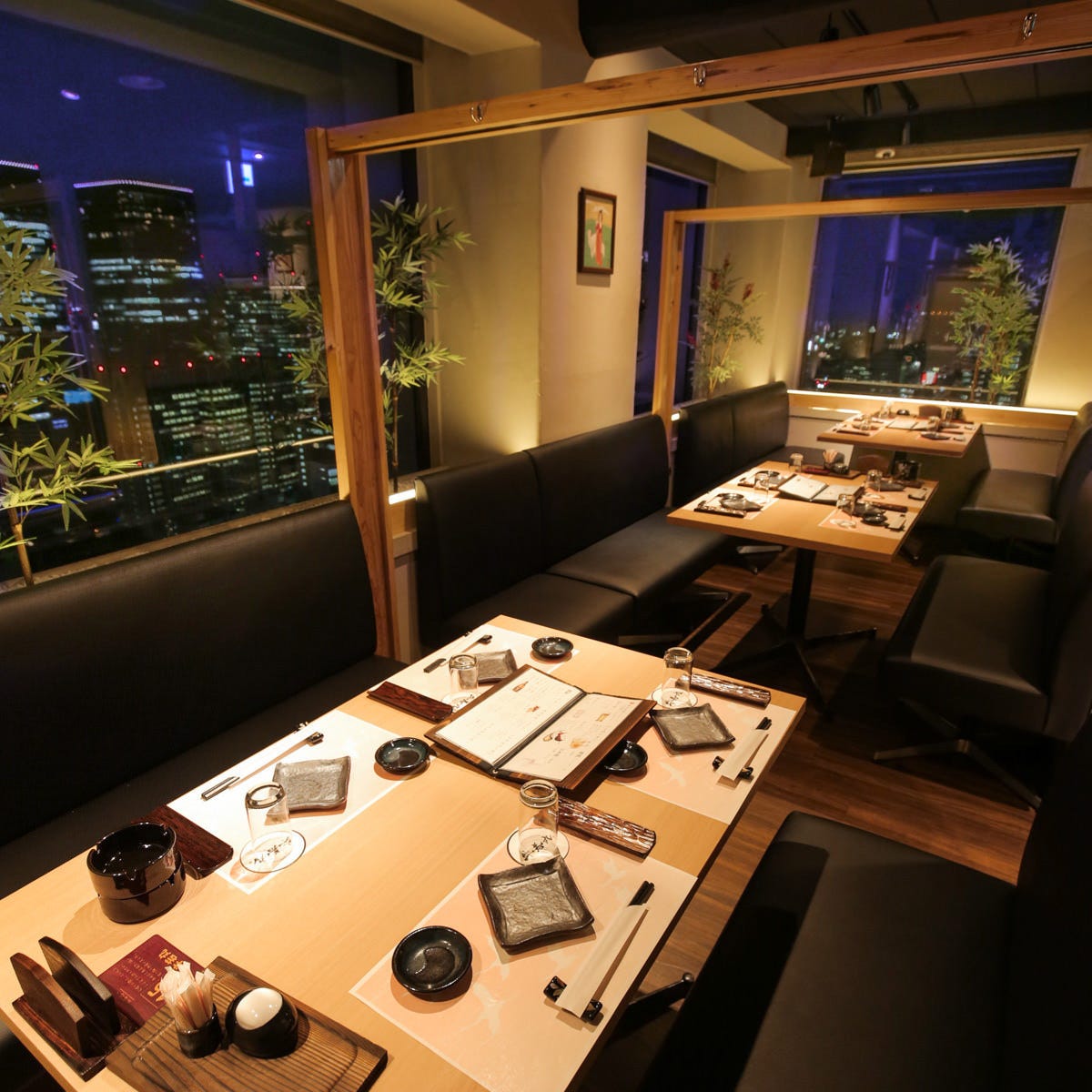 夜景 個室肉割烹牛若丸梅田店相片 梅田 大阪站 居酒屋 Gurunavi 日本美食餐廳指南