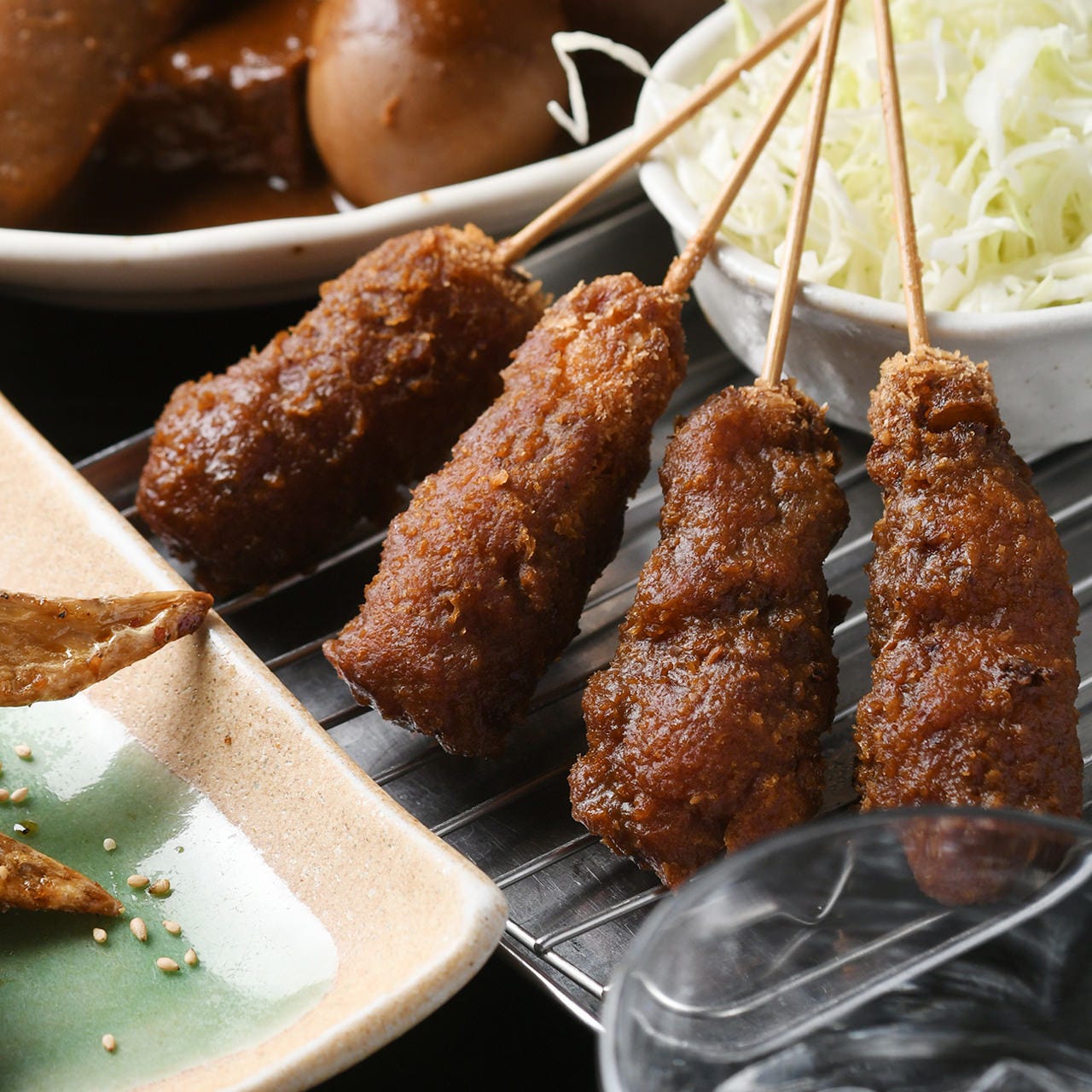 全て銘々盛 1分飲み放題付 手羽先やどて煮 味噌カツも 名古屋めし御膳 全8品 3 300円の詳細 つくねと串カツの旨い店 居酒屋 我楽多文庫 本郷店 名東区 藤が丘 居酒屋 ぐるなび 全て銘々盛 1分飲み放題付 手羽先やどて煮 味噌カツも 名古屋めし御膳 全8品 3 300円の詳細 つくねと串カツの旨い店 居酒屋 我楽多文庫 本郷店 名東区 藤が丘 居酒屋 ぐるなび