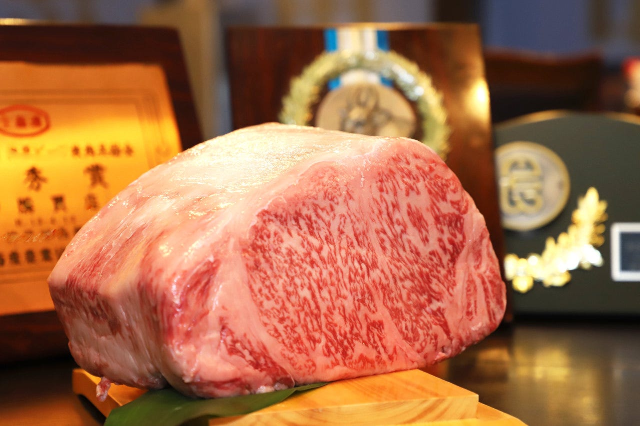 世里花オリジナルサーロインステーキコース150g 高級黒毛和牛 の詳細 鉄板焼ステーキ 世里花 Since19 宇都宮 鉄板焼き ぐるなび