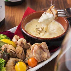 ぐるなび限定 グリルチキン含 チーズフォンデュ食べ放題コース 9品3時間飲み放題付3480円 2980円の詳細 チーズ 肉バル 食べ放題 個室 ミッション 新宿西口本店 新宿 居酒屋 ぐるなび