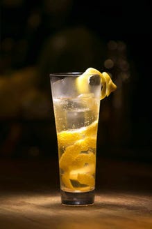 Loop 新宿店 メニュー ドリンク ぐるなび