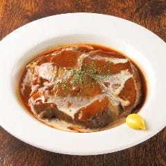 牛さがりの赤ワイン煮込み