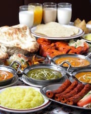 インド料理を食べ飲み放題で楽しむ！