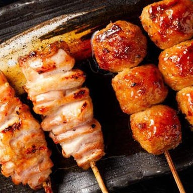 鳥吉 研究学園店_備長炭で焼き上げる鳥吉の定番