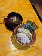 焦がしらーめん 麺屋誠