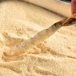 一、サラサラに細かく加工したパン粉を使用