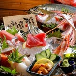 【日本全国仕入れ、産地直送天然魚】
おーうえすとのこだわり鮮魚をぜひご賞味あれ！