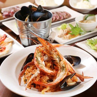 スペアリブと創作イタリアン couzen_【月~木期間限定】18時30分までのご来店で飲み放題を2.5Hに延長!シェフのおまかせ飲み会コース