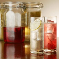 ドリンクは2時間飲み放題です 気軽にビストロをお楽しみ下さい