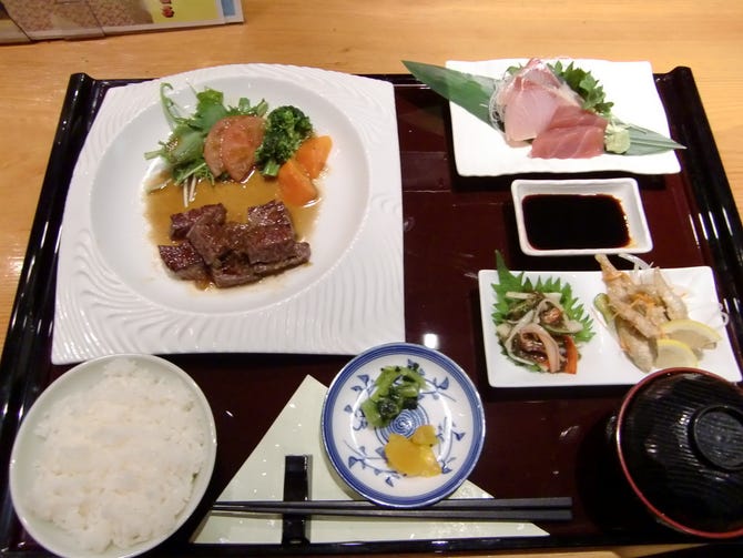 炉庵 津 居酒屋 ぐるなび 炉庵 津 居酒屋 ぐるなび