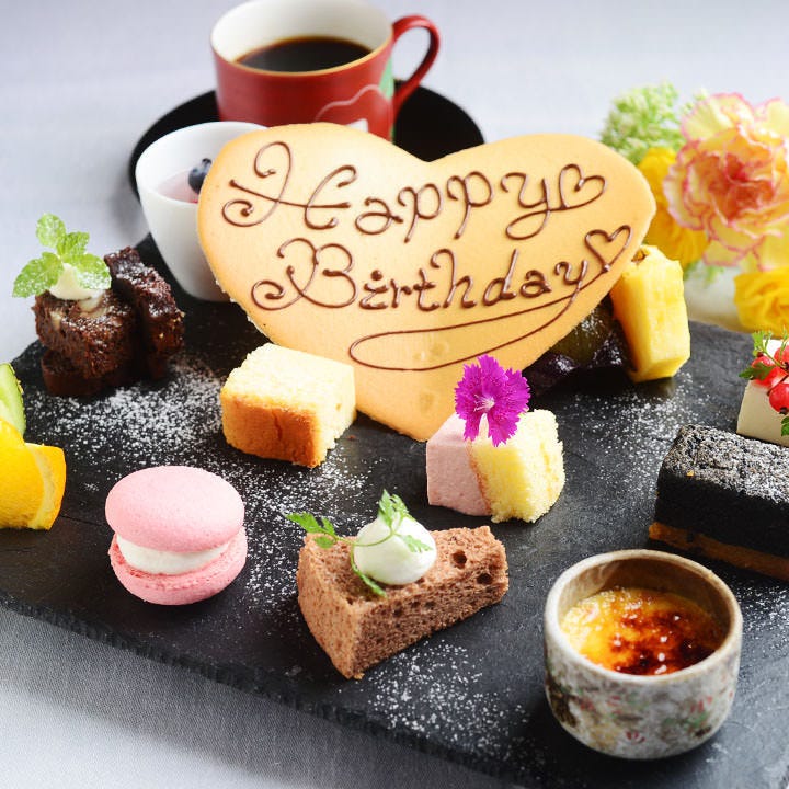 珍しい料理の数々に目を奪われる 7月 Ammi ディナーコース 10品 4 6円の詳細 花の宴 Hana No Utage 安城 フレンチ フランス料理 ぐるなび