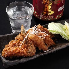 焼き鳥 釜飯 とりぞう 富田林店_お子様から大人まで大人気☆手羽先甘辛揚げパリパリ