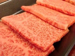 炭火焼肉ホルモンやま元
