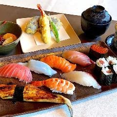 ぎふ初寿司 尾崎分店