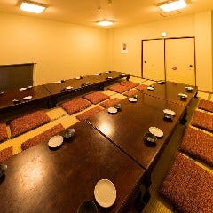 九州料理ともつ鍋  個室居酒屋  ぶっち屋 HANARE