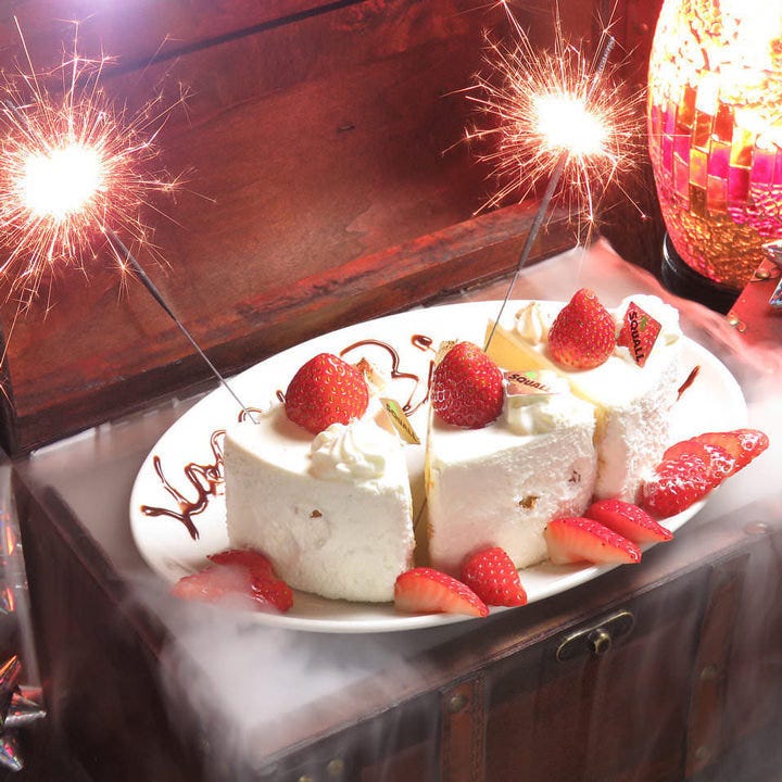 サプライズ宝箱プレート付き シュラスコ含む全30品食べ放題コース 3h飲み放題付 5800円 4700円の詳細 お肉料理食べ放題 個室居酒屋 隆盛 Ryusei 新宿東口店 新宿 居酒屋 ぐるなび