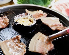 サムギョプサル 韓国料理 李朝園 住道店 