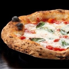 Pizzeria Braceria CESARI！！ 