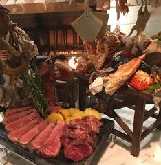 Pizzeria Braceria CESARI！！